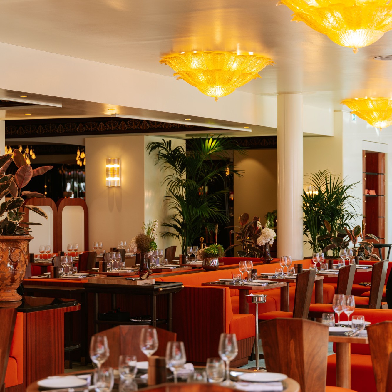 table restaurant cannes